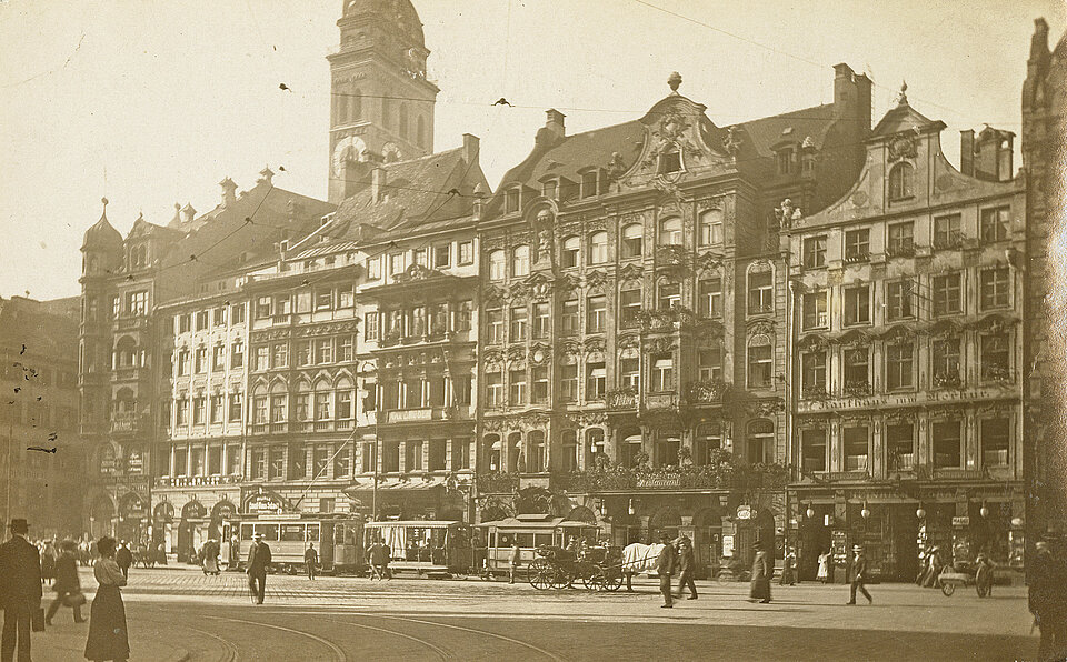 Georg Pettendorfer, Fotosammlung Pettendorfer, München, Altstadt, Marienplatz, etwa 1910
