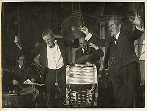 Orchesterszene, Kabarett der Komiker, Berlin, Dezember 1935