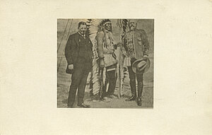 Konrad Dreher mit Buffalo Bill und Indianerhäuptling Felsenherz