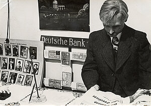 Hugo Friedrich Engel, Karl Valentin, Karl Valentin, Deutsche Bank, Panoptikum, vermutlich 1939